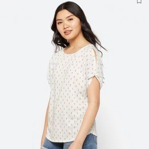 Colette Romey Cold Shoulder Knit Top Lg